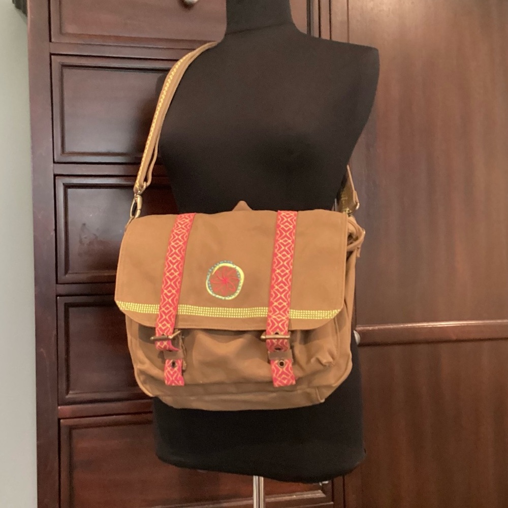 American Girl Messenger Bag Lea Clark Shoulder Tote Book Bag EUC